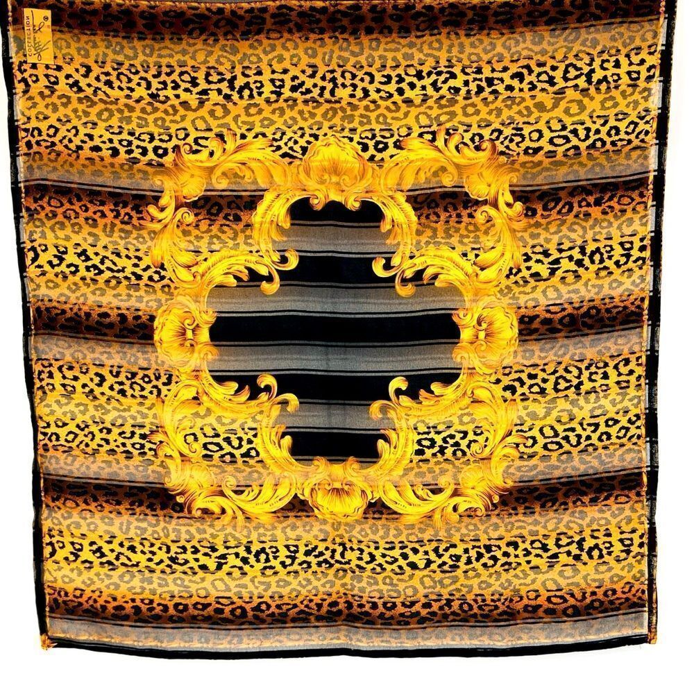 Kithie Lee Italian Design Square Scarf 22”